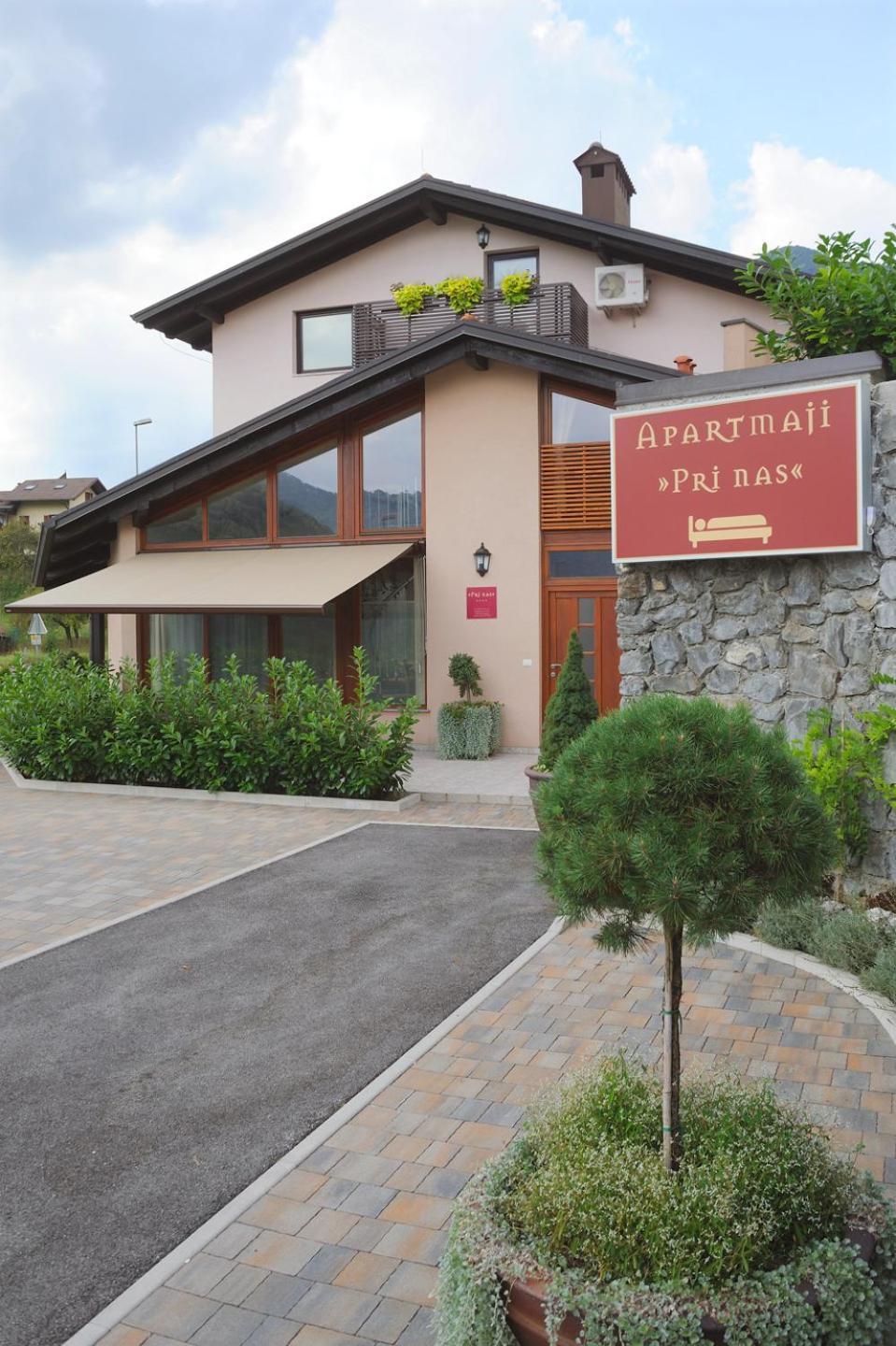 Apartments Pri Nas 코바리드 외부 사진